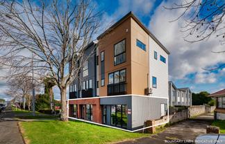 Dual-Unit Asset on Lincoln Road