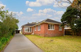 11 Toru Street, Te Atatu Peninsula