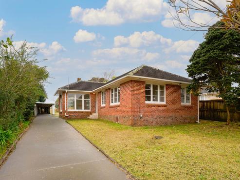 11 Toru Street, Te Atatu Peninsula