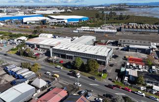 Functional Secure Site with Profile onto Saleyards