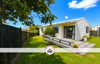 2/38 Maplesden Drive, Clendon Park