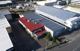 Showroom or Office in central Petone 