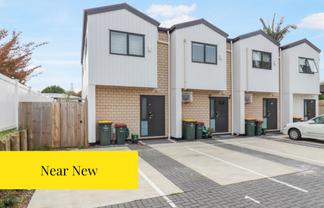 8A Rainbow Place, Wattle Downs