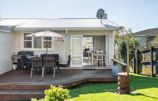 8B Esk Street, Parkvale