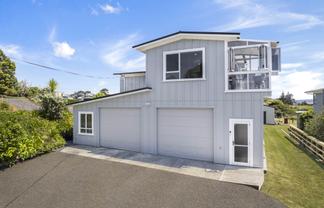 499 Grahams Beach Road, Awhitu