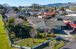 8 Fairfield Road, Levin
