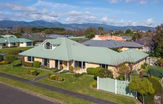 40 Easton Way, Levin