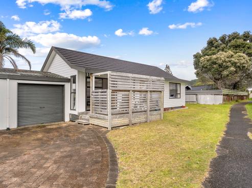 116B Mark Street, Whangamata
