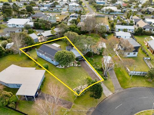 231 Linton Crescent, Whangamata