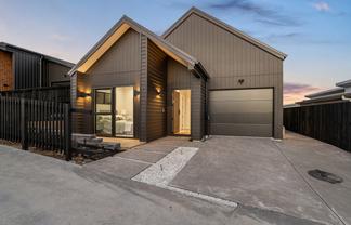 88 Huanui Drive, Orewa