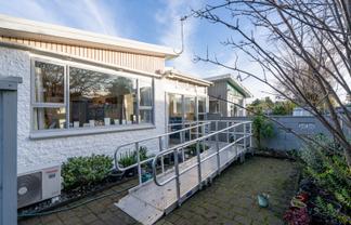 2/30 George Street, Windsor