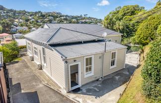 3/36 The Parade, Island Bay