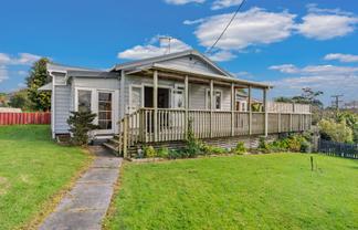 176 Portland Road, Portland