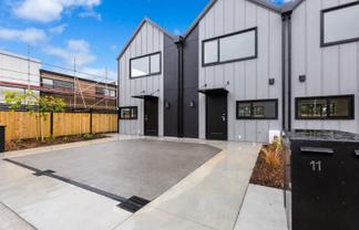 11 Raeble Walkington Lane, Wallaceville