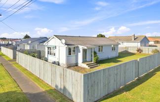 24 Titoki Street, Castlecliff