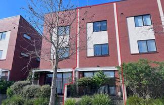 3/89 Hobsonville Point Road, Hobsonville