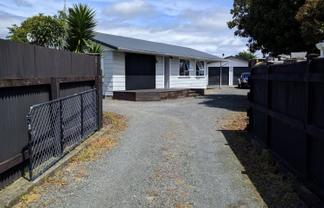 8 Grey Street, Levin