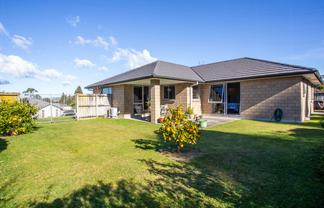 6 Magnolia Lane, Waihi
