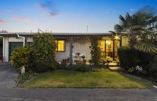 4/451 Main South Road, Hornby