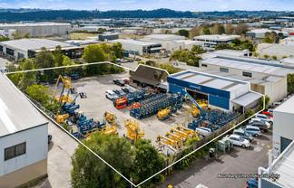 Secure Albany Yard with Warehouse & Office