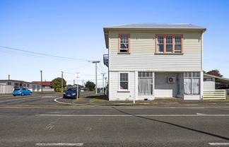 6 Furlong Street (Upstairs), Hawera