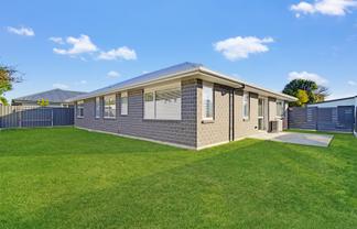 14 George Yee Place, Taradale