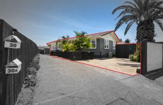 30 Convair Crescent, Mangere