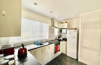 2/32 Stredwick Drive, Torbay