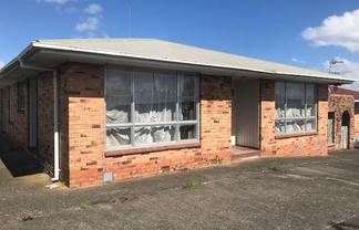1/2 Browns Road, Manurewa