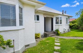 446 St Aubyn Street, Moturoa