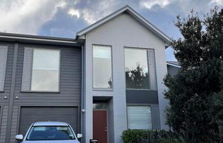 10 Bomb Point Drive, Hobsonville