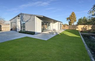 8 Newmia Lane, Masterton