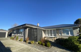 17 Springbank Street, Bryndwr