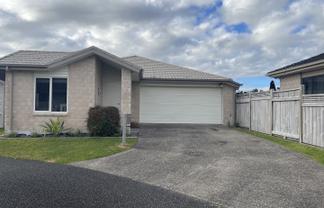 15 Scoria Close, Pyes Pa
