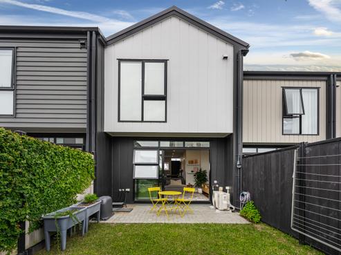 45 Treloar Crescent, Hobsonville