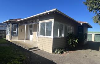 502 Pioneer Highway, Awapuni
