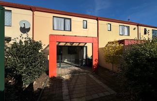 42C Stanmore Road, Phillipstown