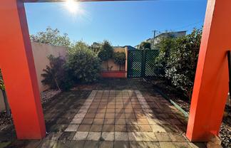 42C Stanmore Road, Phillipstown