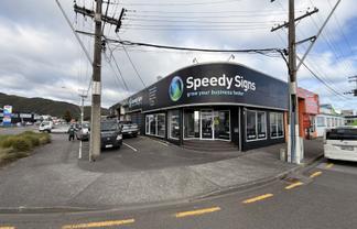 High-Profile Industrial Unit, Seaview