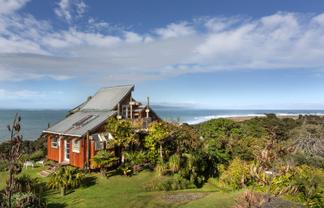 6573 Pouto Road, Pouto