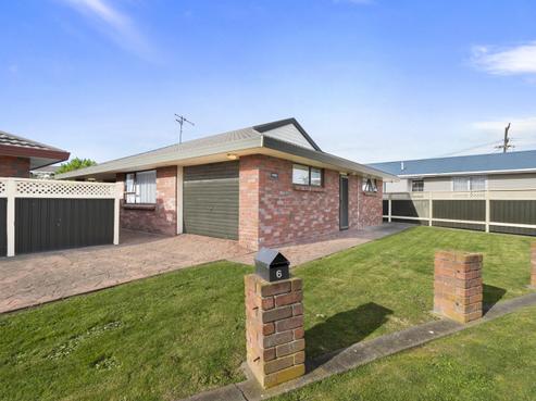6 Hammond Street, Bulls