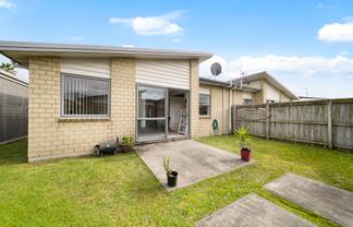6 Adina Lane, Wiri