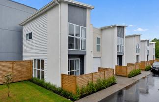 10/10 Palmerston Street, Hamilton Central