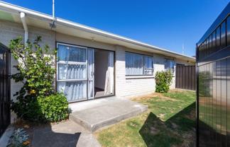 2/408 Mclean Street, Saint Leonards