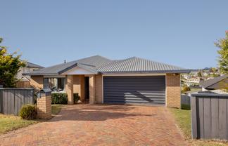 157 Sapphire Drive, Hairini