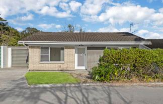2/84B Great South Road, Manurewa