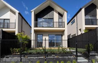 329 Te Taruna Drive, Milldale