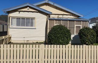 28 Trinity Avenue, Epuni