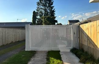 2/32 Sapphire Place, Chartwell