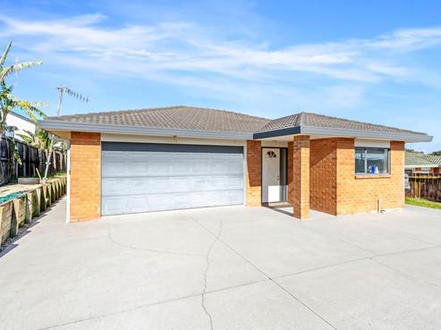 48 Bellville Drive, Clendon Park